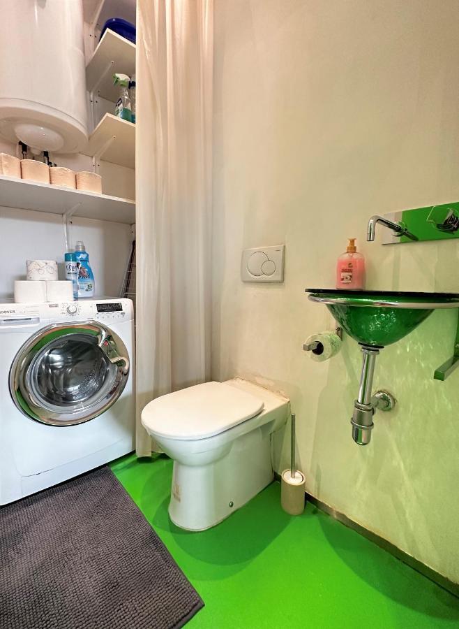 Charming Starry Night Apartment Ljubljana Exterior foto